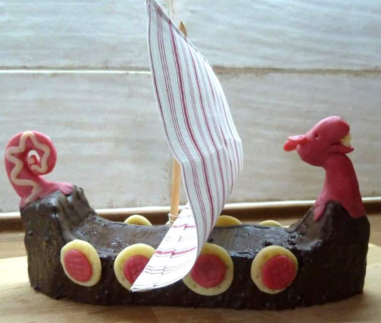 Wikingerschiff Kuchen