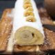 Bananen-Kokos-Biskuitrolle mit Puddingcreme