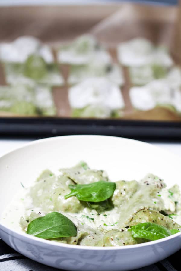 Spinat-Ravioli mit Putenfüllung selber machen