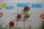 Spiel aus natürlichen Materialien