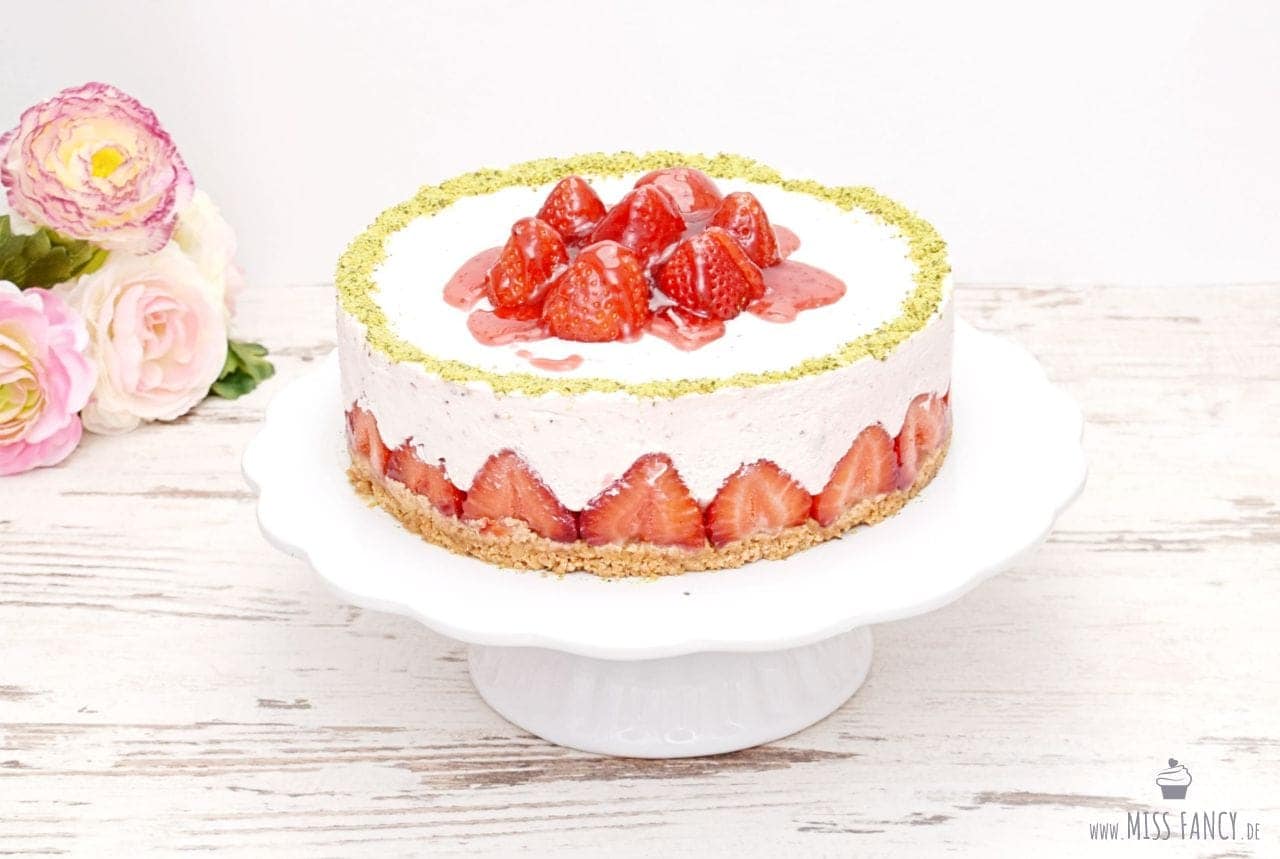 Erdbeertorte mit Mascarpone-Frischkäse – No Bake