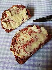 Rote-Beete-Minz Brot