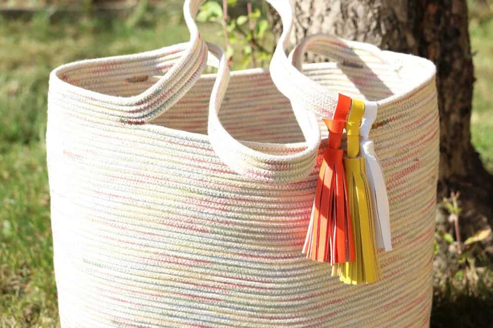 Sommertasche aus Seilen zusammengenäht – Rope Tote Bag