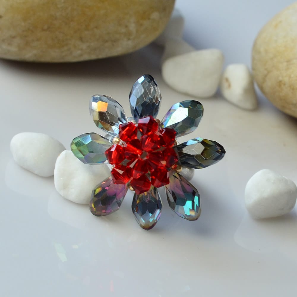 Bastelanleitung von blumenförmigem Fingerring