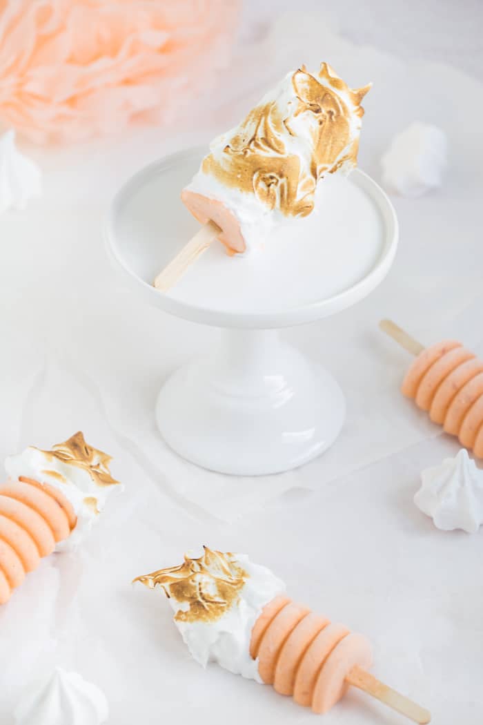 „Aprikosen Popsicles mit Meringue!“ [Göttlich]