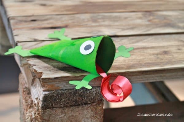 Kindergeburtstag: Froscheinladung selber basteln