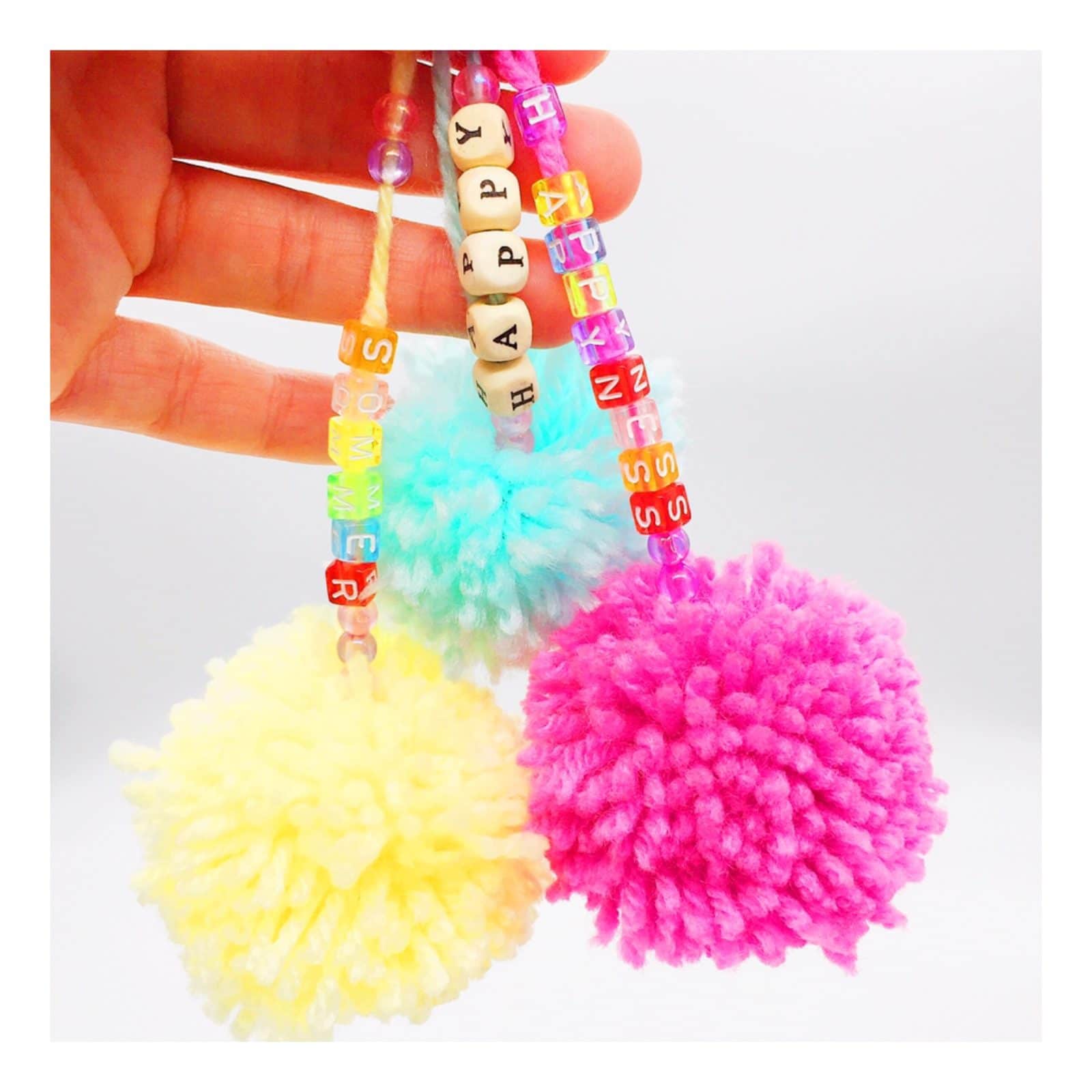 Sommer Deko mit Pompoms selber machen