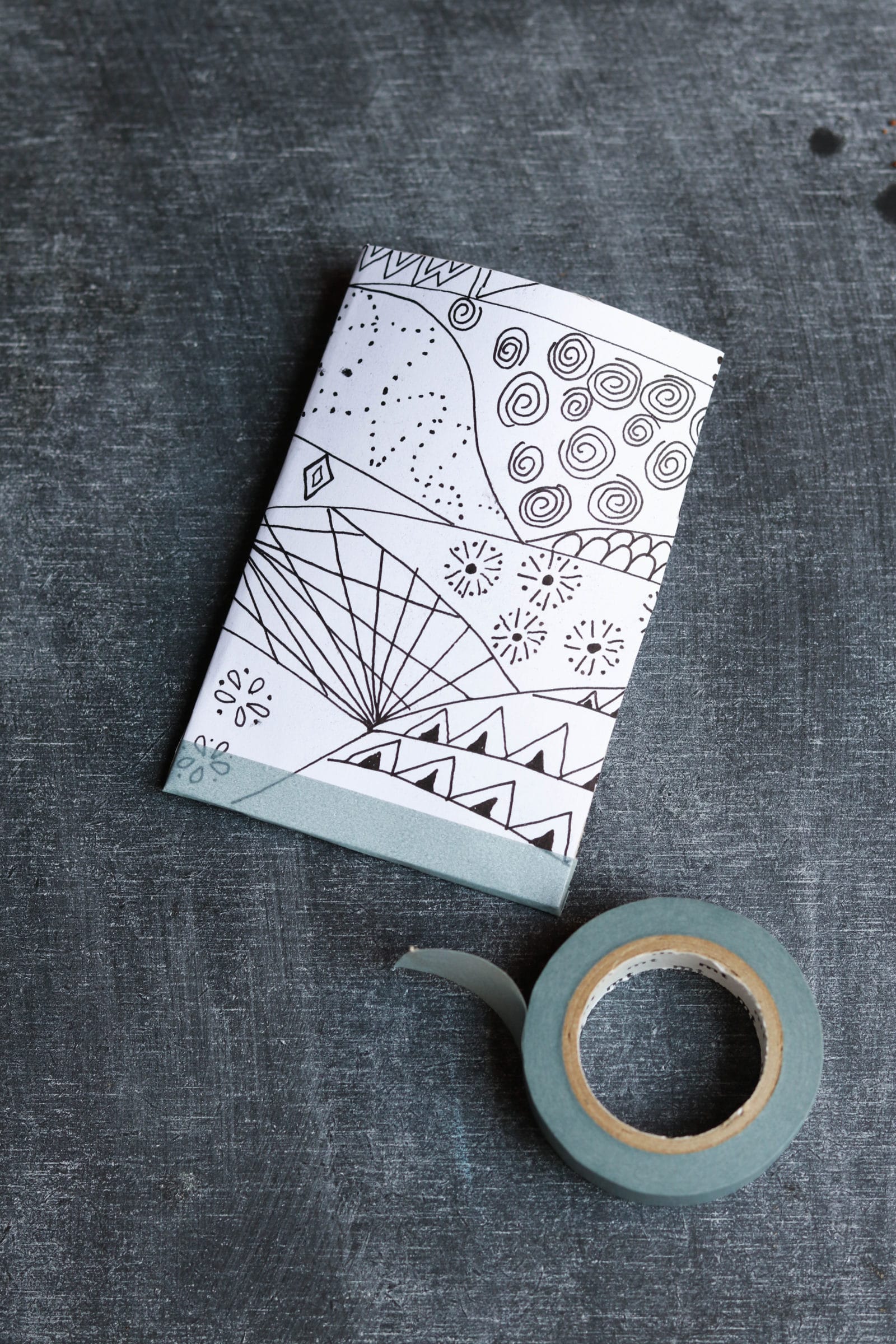 Kleines Etui aus Toilettenpapierrolle