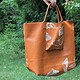 DIY Leder-Shopper mit Schmetterlingsdruck