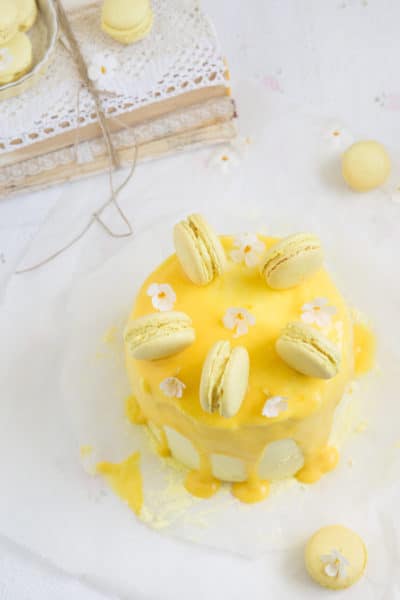 „Zitronentorte mit Macarons!" [So schmeckt der Sommer]