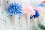 Eis-Girlande mit Pom Pons