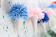 Eis-Girlande mit Pom Pons