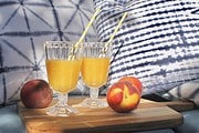 Sommer-Cocktail: Pfirsich Wine Slushie