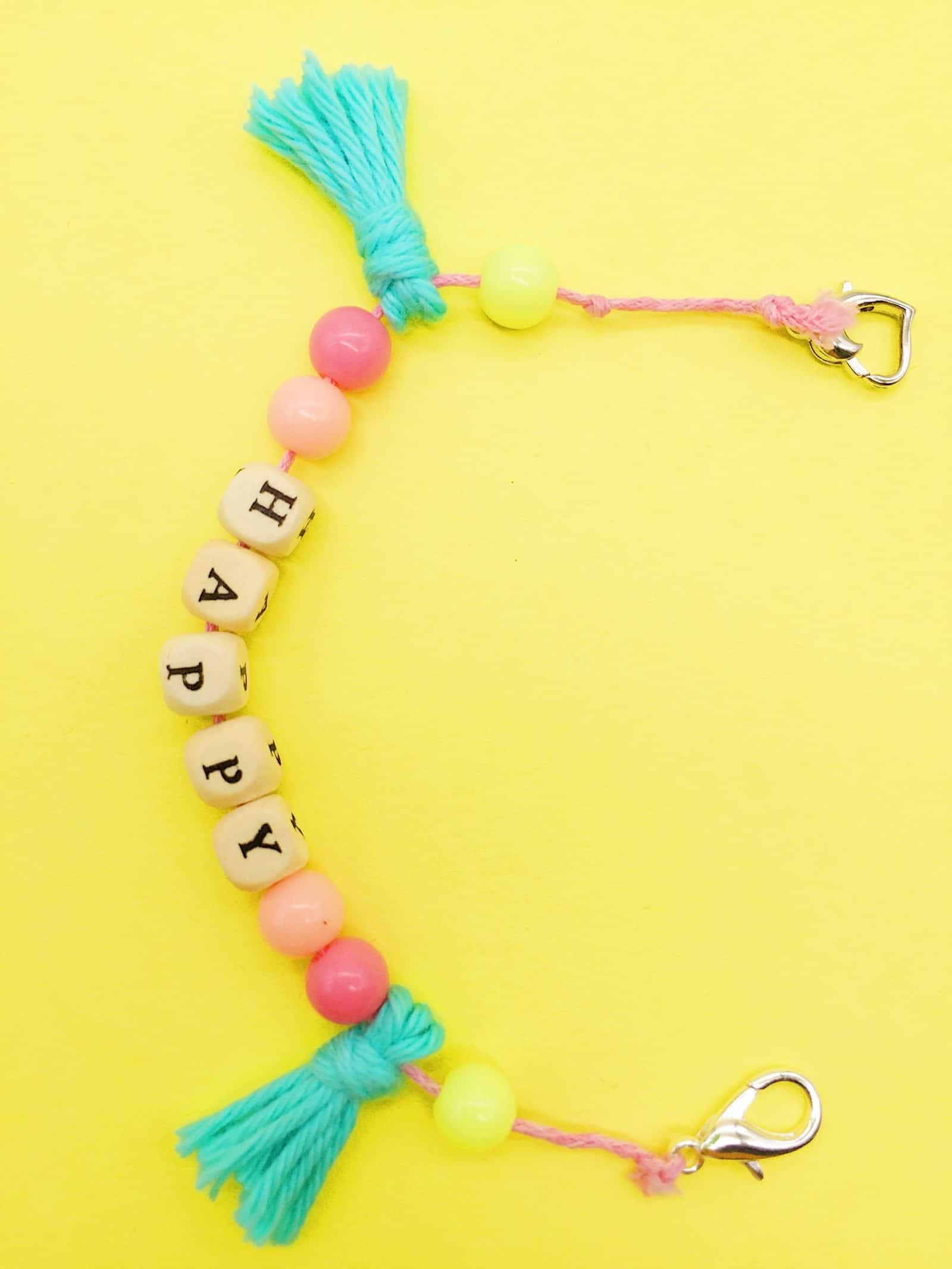 Sommer DIY: Armbänder ganz einfach selber machen