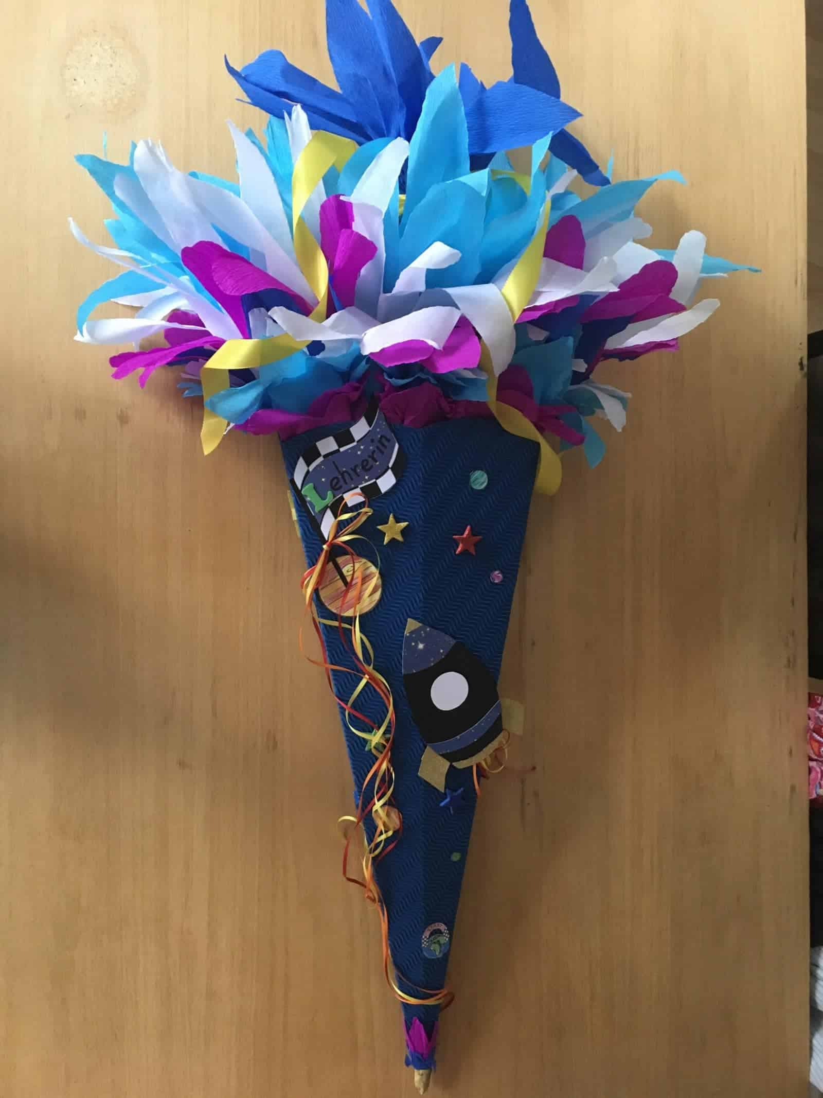 Schultüte Weltall
