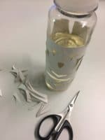 Scherenschnitt für Flasche