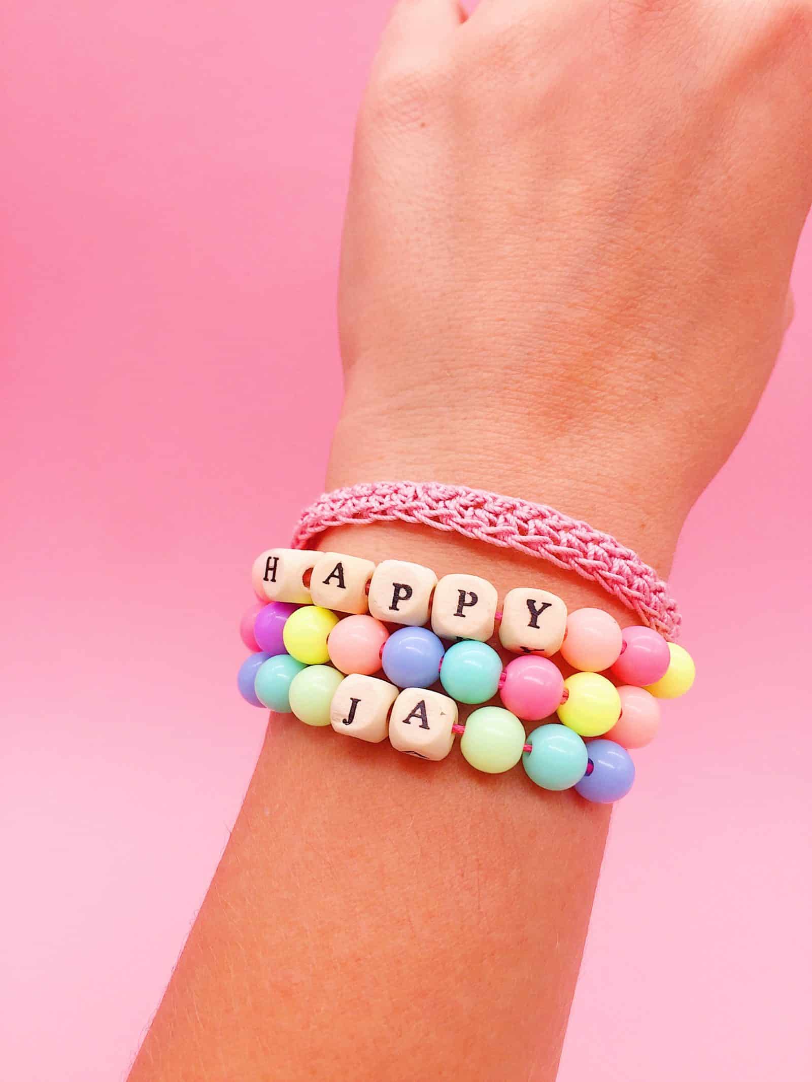 Sommer DIY: Armbänder ganz einfach selber machen