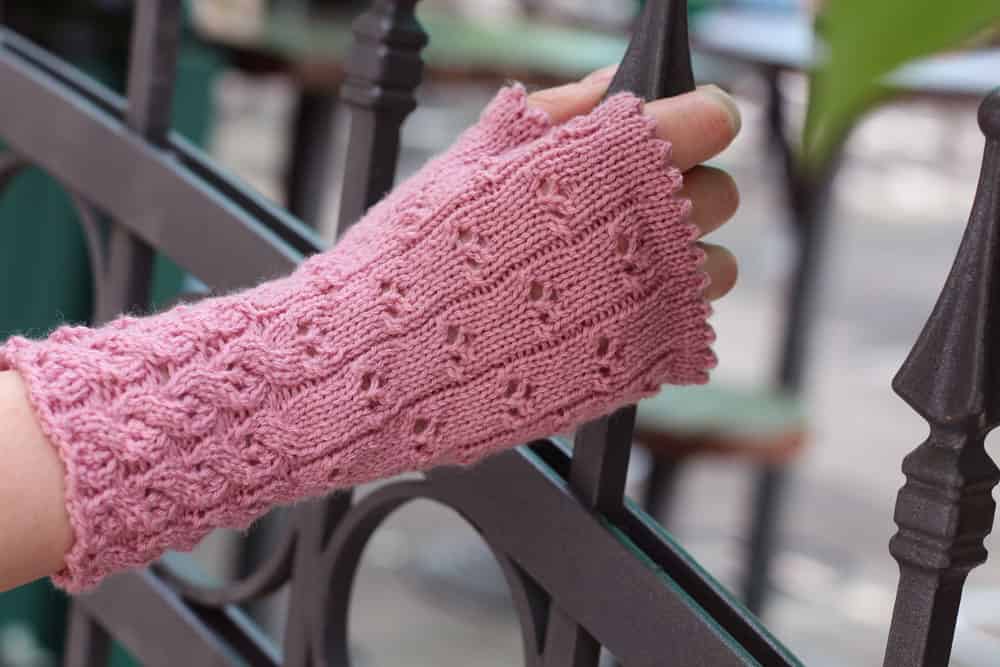 Trendige Armstulpen „Änni“ stricken mit dem Sockenwunder