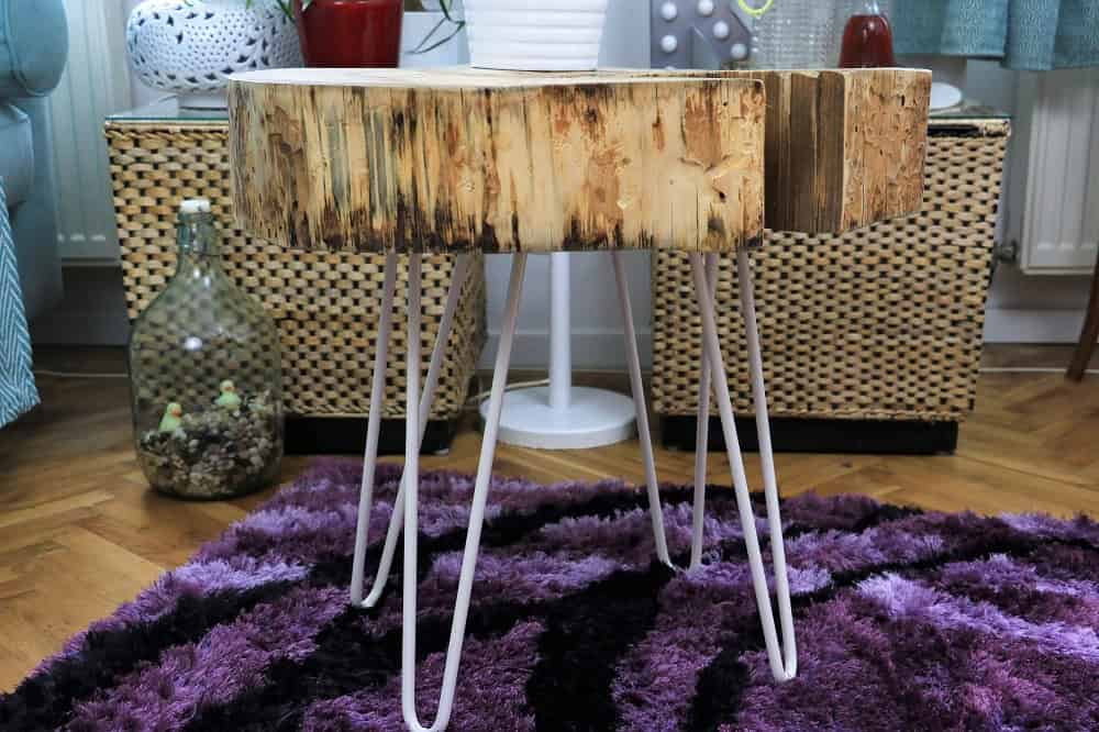 DIY Tischchen aus einer Holzscheibe