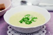 Zucchinicremesuppe einfach kochen