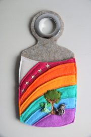 Schnittmuster: Handy-Ladetasche aus Filz nähen