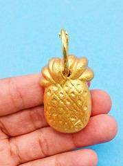 Ananas Schmuck aus Modelliermasse selber machen