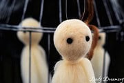 schaurig süße Filz-Geister – witzige Halloween-Deko zum Nachmachen