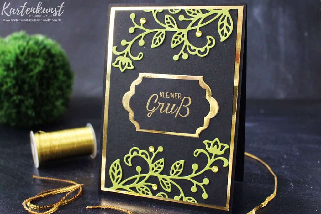 Grußkarte in Schwarz, Gold und Olivgrün