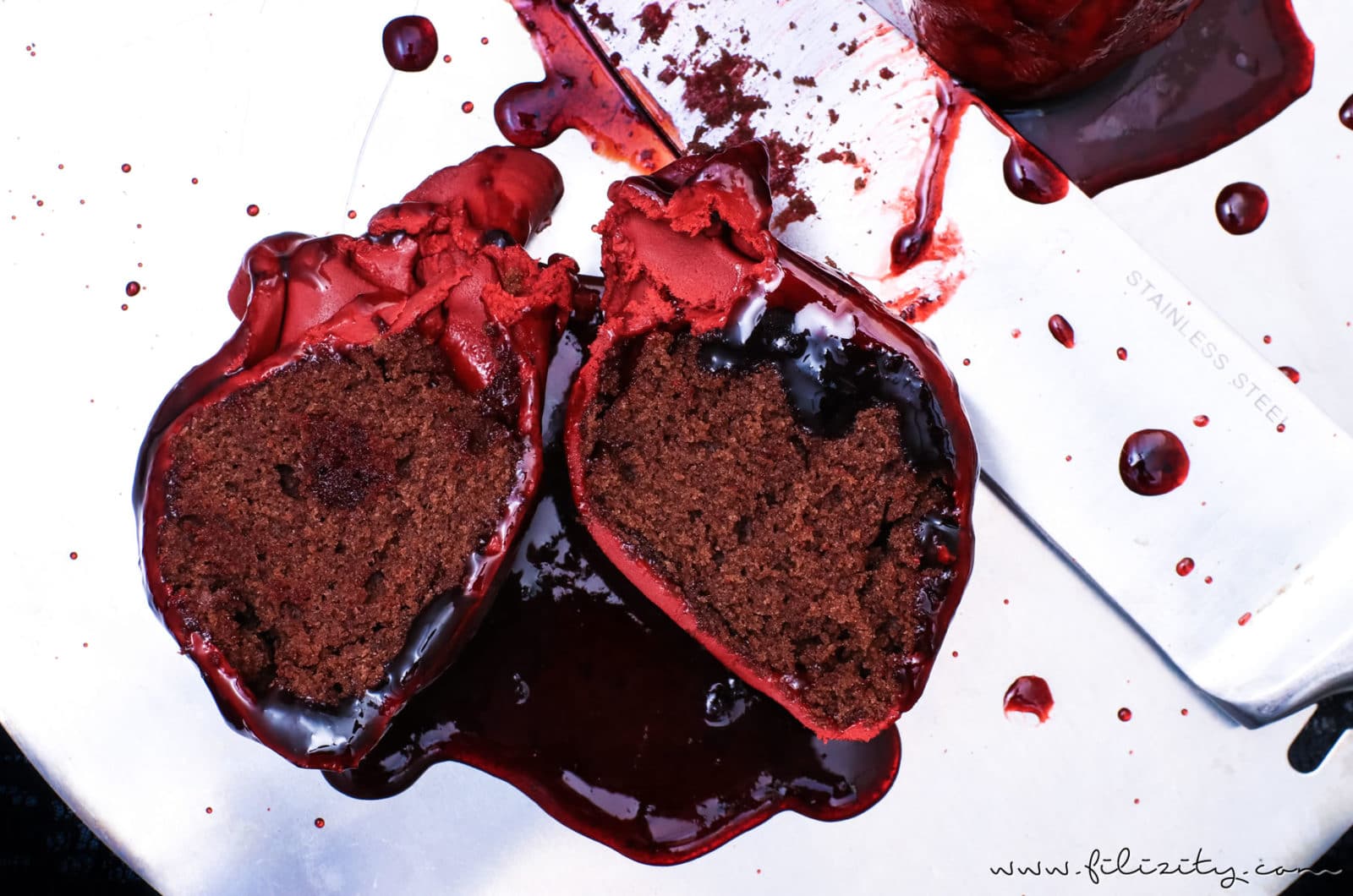 Halloween Nachspeise: Blutende Herzen