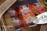 Herbstliche Verpackung mit der Pizzaschachtel & Küsschen