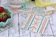 Mudcloth-inspirierte Untersetzer aus Modelliermasse