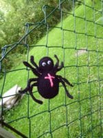 Eine gehäkelte Spinne für Halloween