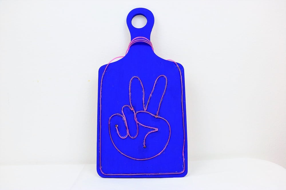 DIY Peace Leuchtschild