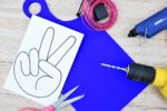 DIY Peace Leuchtschild