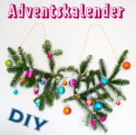 Adventskalender aus Weihnachtskugeln