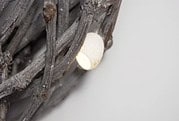 Lichterkette aus Seidenraupenkokons
