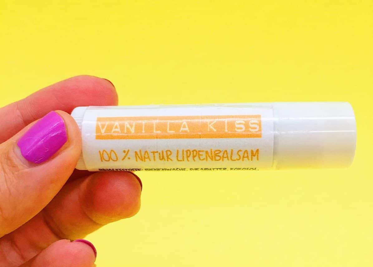 Lippenstifte selber machen – mit Vanille Duft und Bienenwachs