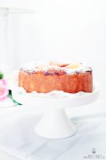 Kleiner Quarkkuchen mit einem Touch Orange