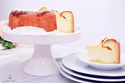 Kleiner Quarkkuchen mit einem Touch Orange