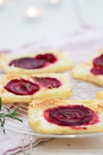 Blätterteig mit Ziegenkäse und Roter Bete