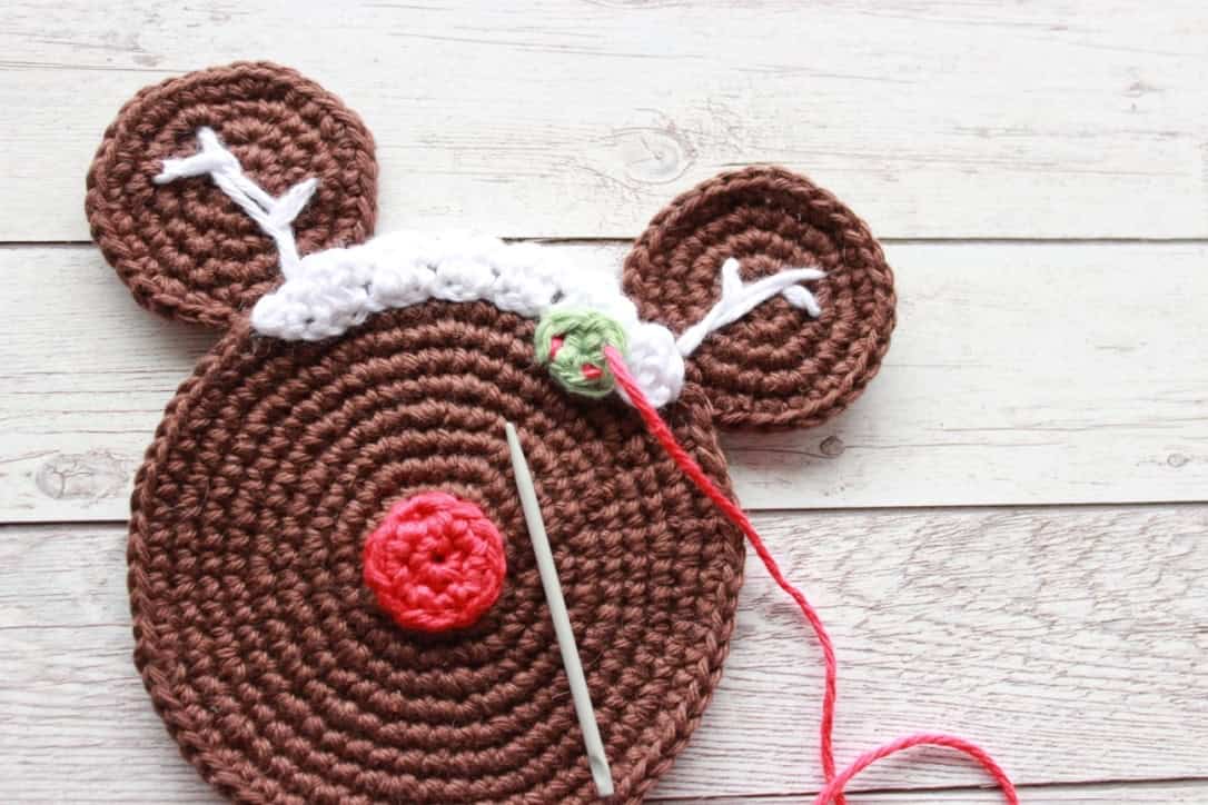 Winterliche Untersetzer häkeln – mit Disney touch!
