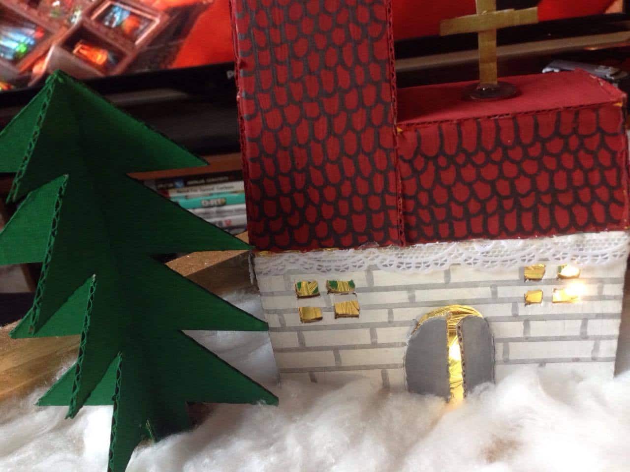 DIY Adventsgesteck aus Pappe