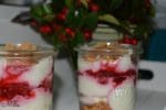 Spekulatius-Dessert mit Himbeeren