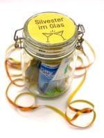 Silvester im Glas – süße Idee für ein Gast Geschenk