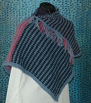 Poncho und Baskenmütze stricken