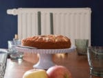 Super leckerer Kuchen mit Zimt, Apfel und Haselnuss-Baiser