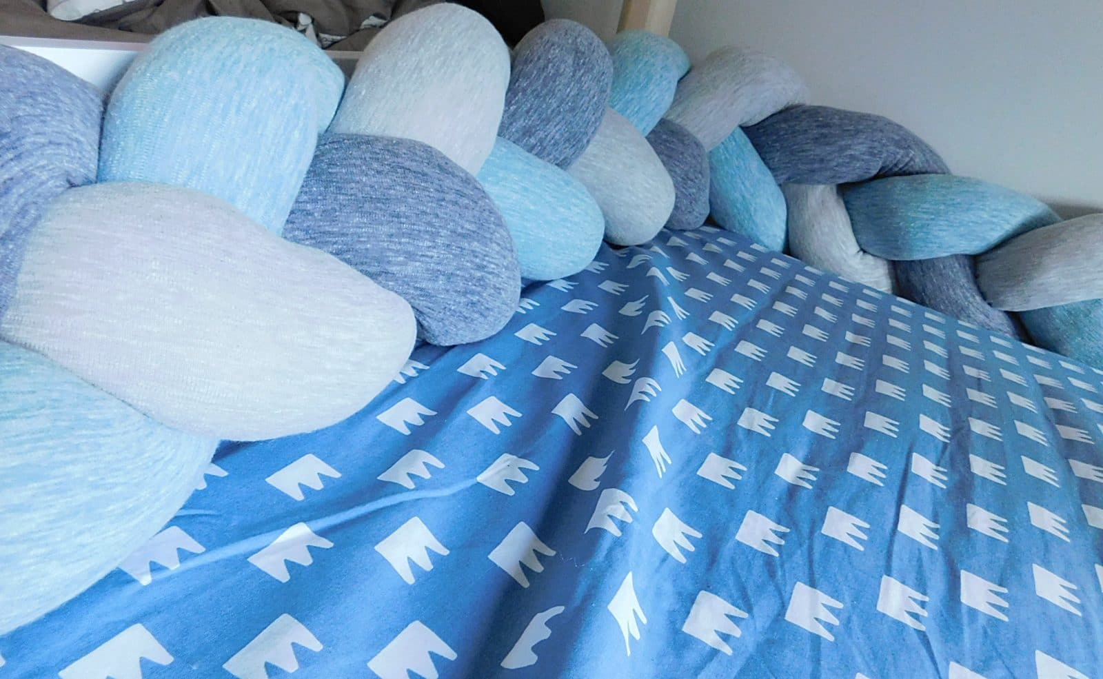 Geflochtene Bettschlange nähen HANDMADE Kultur