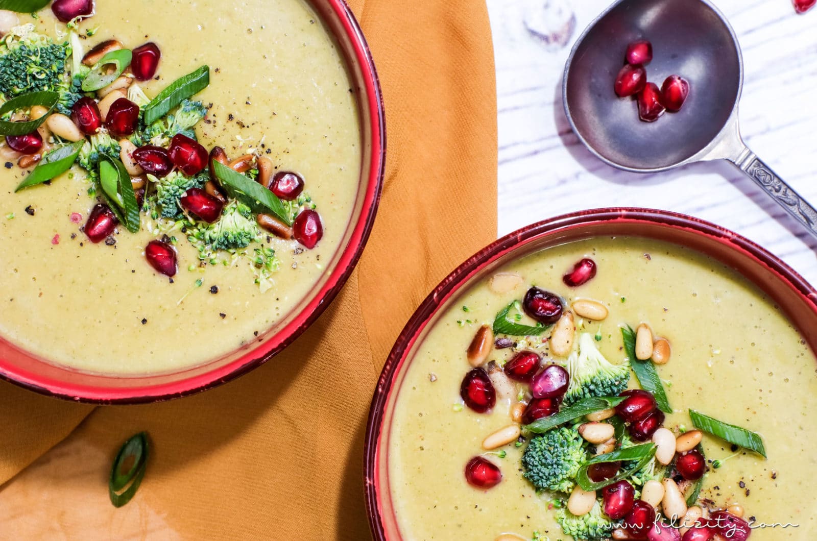 Orientalische Brokkoli-Suppe