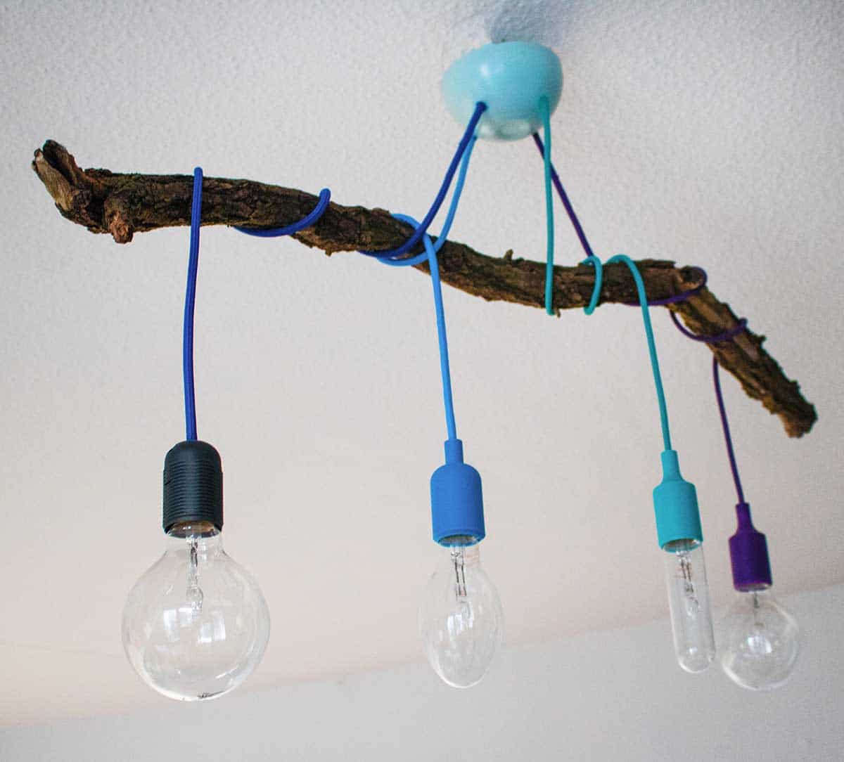 DIY-Lampe mit Ast