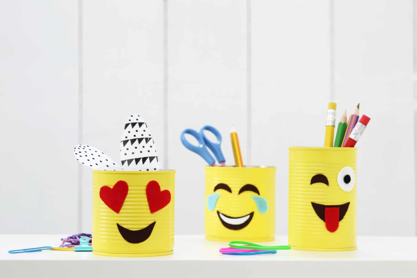 Blink, blink! Macht die Emoji-Dose …